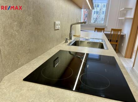 Prodej bytu, 4+1, 96 m²