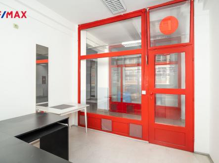 Pronájem obchodní prostor, 13 m²