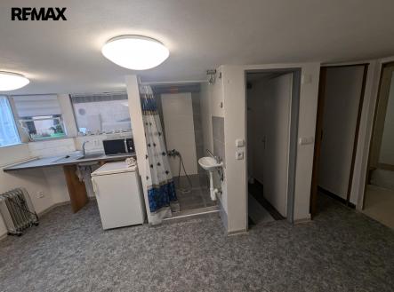 Pronájem bytu, 1+kk, 30 m²