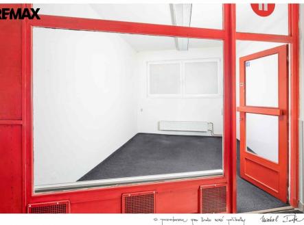 Pronájem obchodní prostor, 14 m²