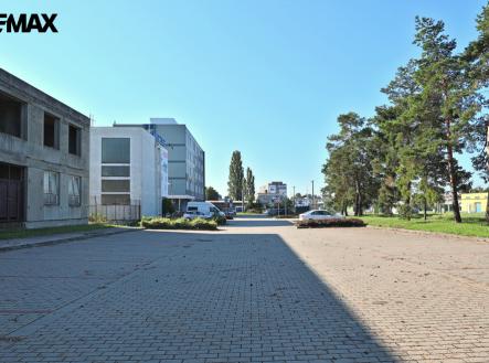 Prodej kanceláře, 560 m²