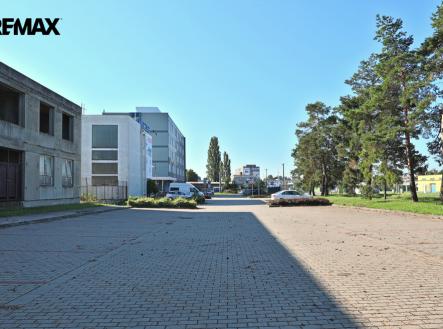 Prodej kanceláře, 560 m²