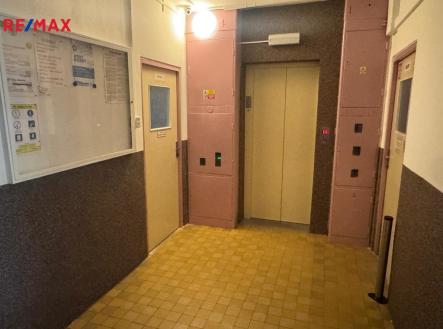 Pronájem bytu, 4+1, 72 m²