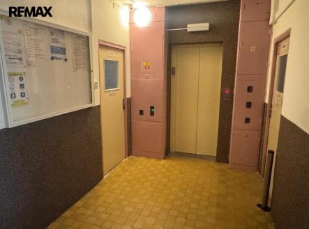 Pronájem bytu, 4+1, 72 m²