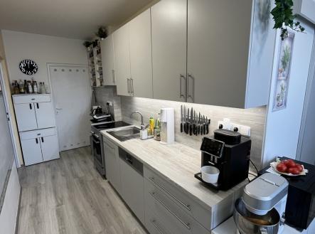 Prodej bytu, 3+1, 75 m²