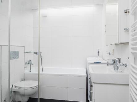 Pronájem bytu, 1+kk, 40 m²