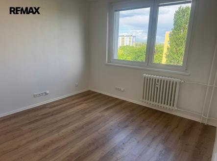 Pronájem bytu, 2+kk, 44 m²