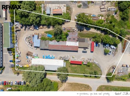 Prodej výrobní prostory, 1 047 m²