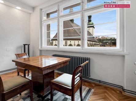 Pronájem kanceláře, 234 m²