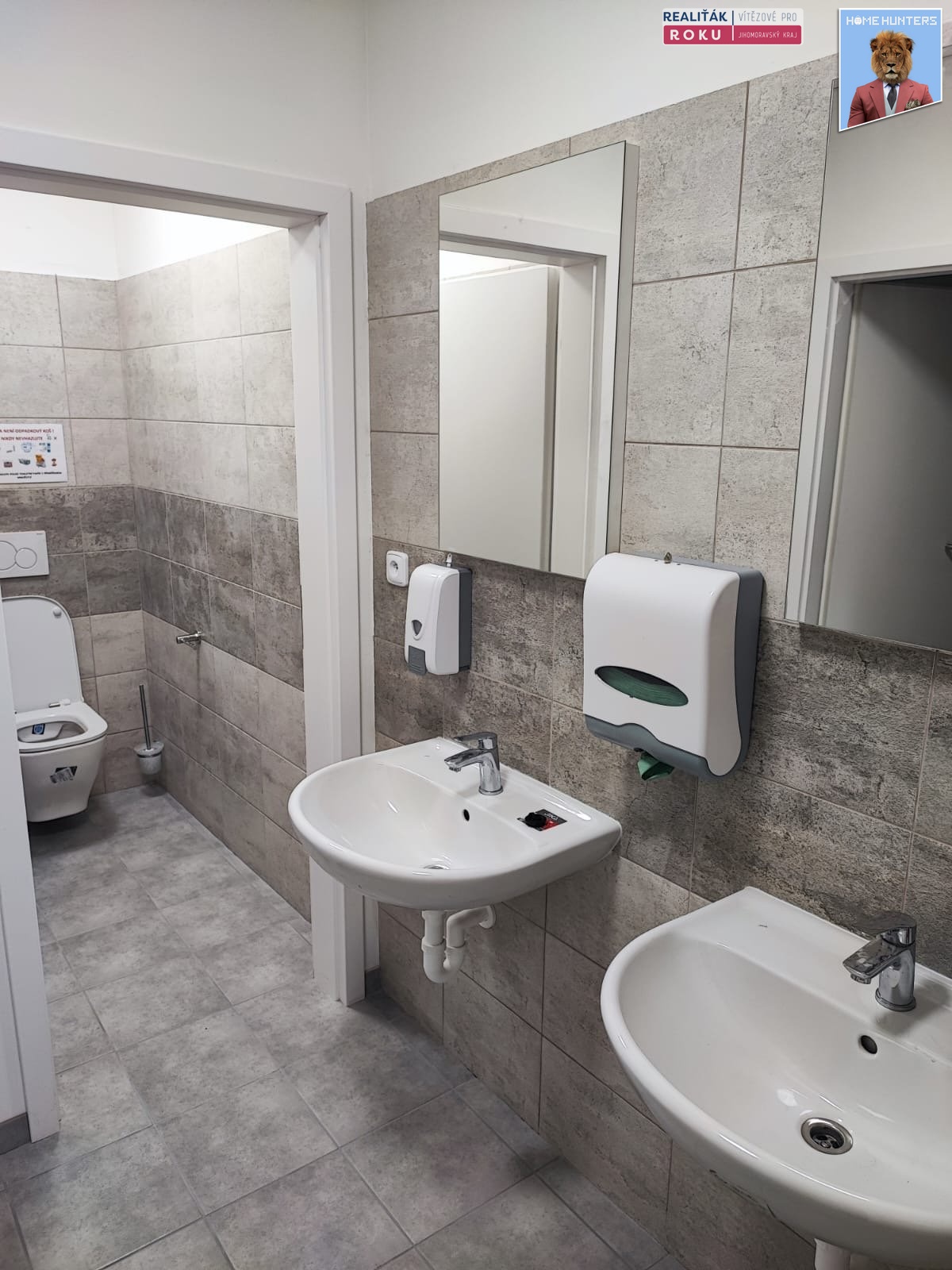 a122cd85-d545-42c2-ba22-8b29e31097a8