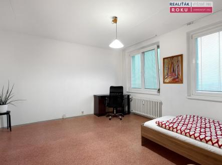 Pronájem bytu, 1+kk, 33 m²