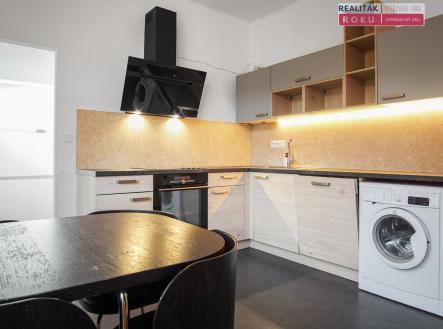 Pronájem bytu, 2+kk, 42 m²