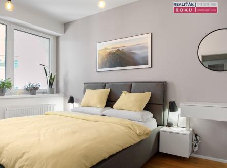 Pronájem bytu, 2+kk, 42 m²