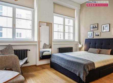 Pronájem bytu, 1+kk, 29 m²