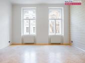 Pronájem bytu, 3+1, 136 m²