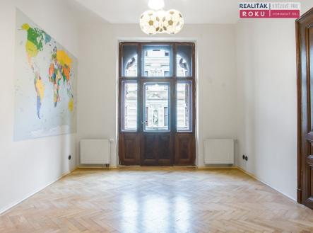 Pronájem bytu, 3+1, 136 m²