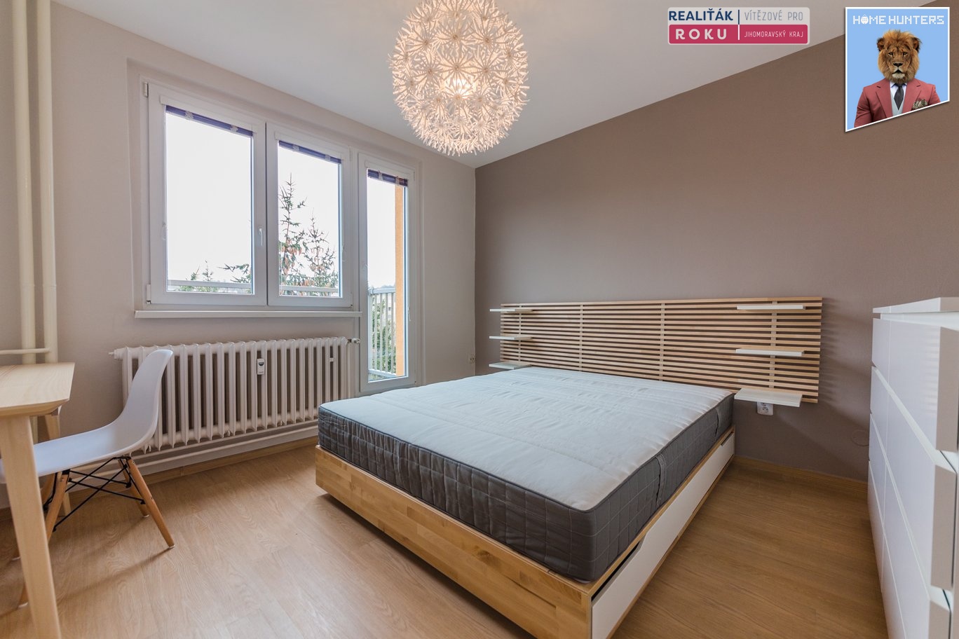 02_bedroom