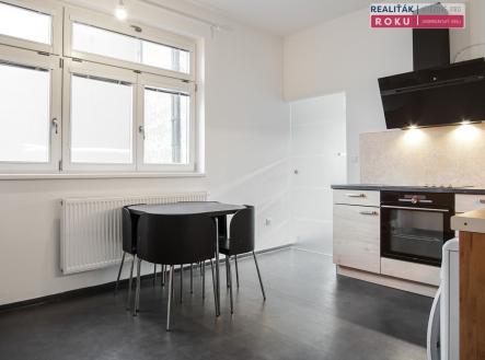 Pronájem bytu, 2+kk, 42 m²