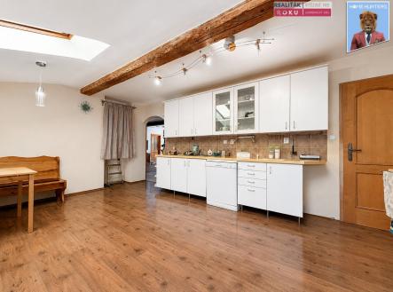 Pronájem bytu, 3+1, 115 m²
