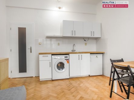 Pronájem bytu, 1+kk, 20 m²