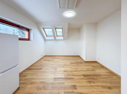 Pronájem bytu, 3+kk, 53 m²