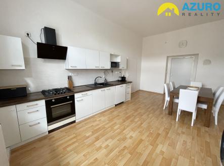 Prodej bytu, 2+1, 94 m² obrázek