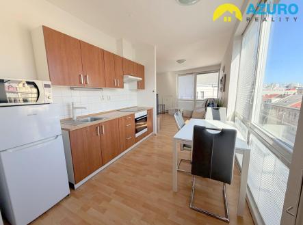 Pronájem bytu, 1+kk, 40 m²