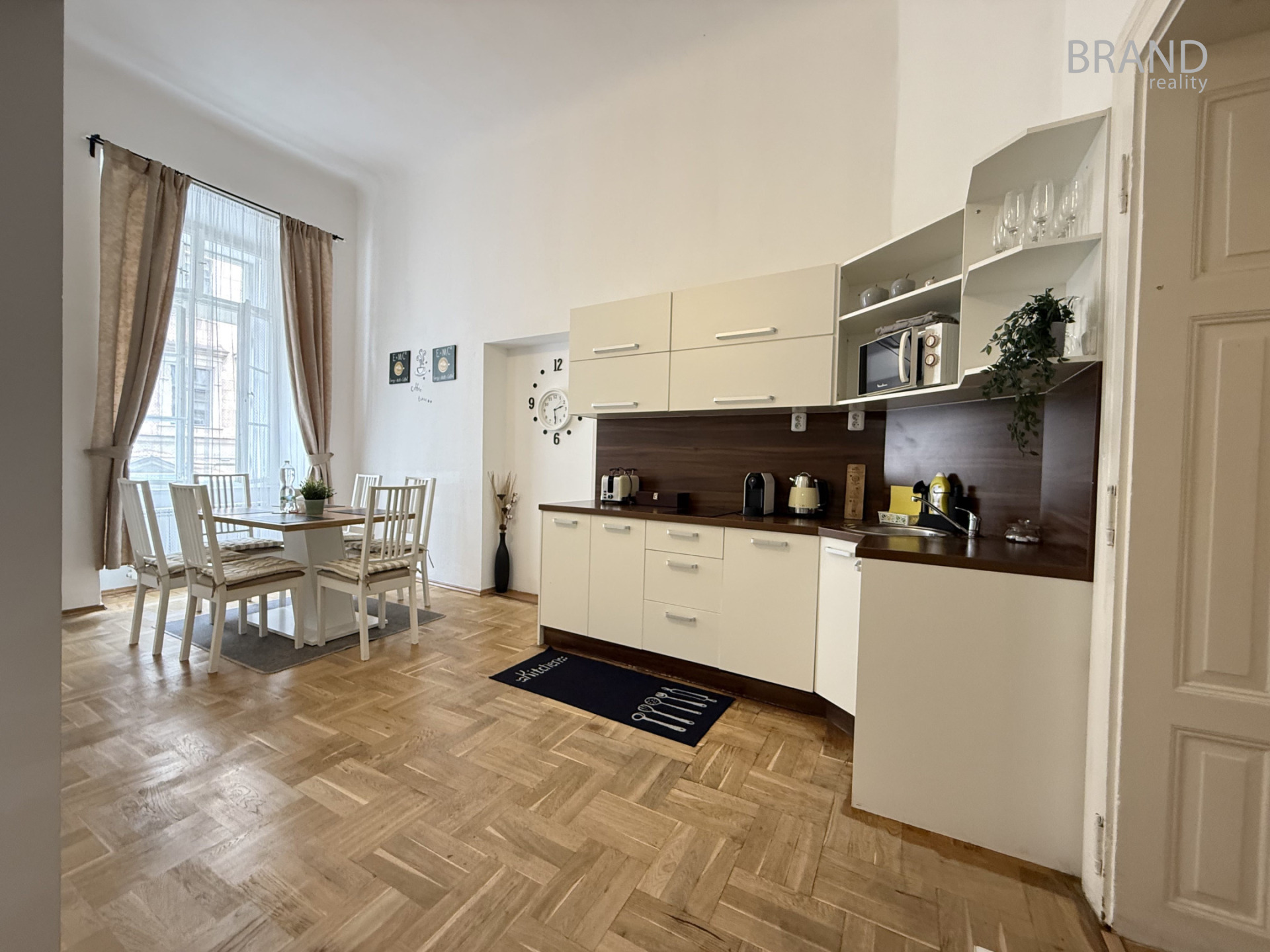 Prodej bytu 5+2,  91 m2, ul. Michalská, Praha 1 - Staré Město. 