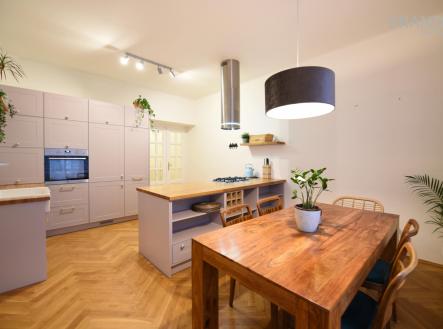 Pronájem bytu, 3+kk, 108 m²