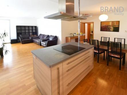Pronájem bytu, 3+kk, 81 m²