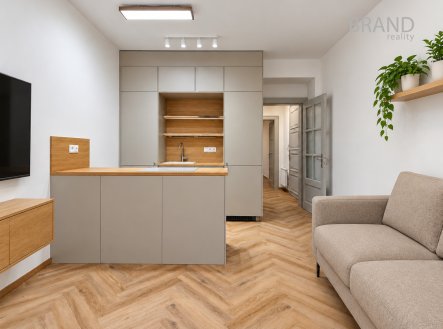 Pronájem bytu, 2+kk, 44 m²