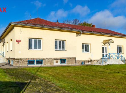 Pronájem obchodní prostor, 246 m²