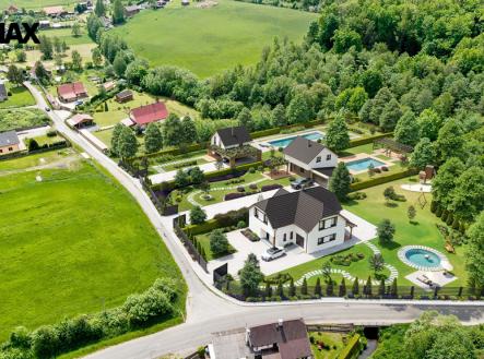 Prodej pozemku pro bydlení, 2 207 m²