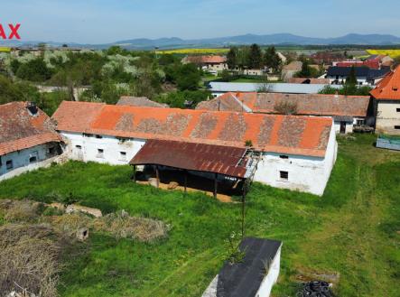 Prodej - zemědělský objekt, 6 610 m²