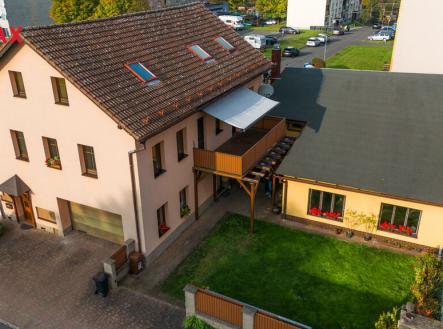 Prodej - dům/vila, 298 m²