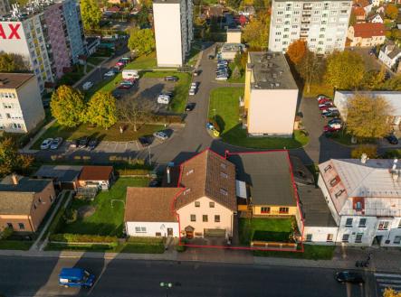 Prodej - dům/vila, 298 m²