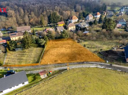 Prodej pozemku pro bydlení, 2 413 m²