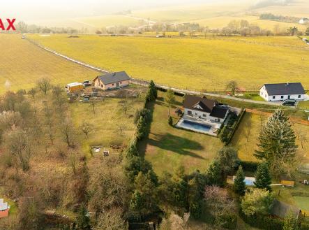 Prodej pozemku pro bydlení, 2 413 m²