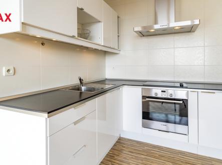 Pronájem bytu, 1+kk, 29 m²