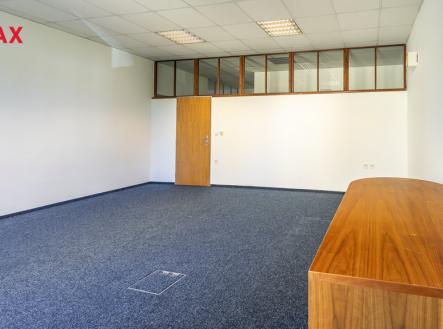 Pronájem - kanceláře, 29 m²