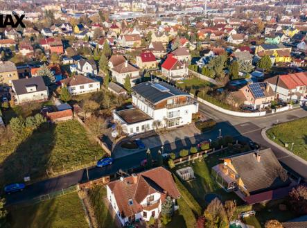 Prodej kanceláře, 826 m²