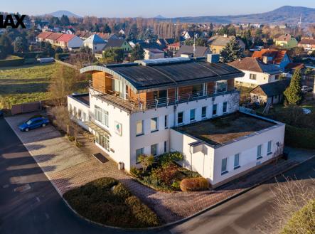 Prodej kanceláře, 826 m²