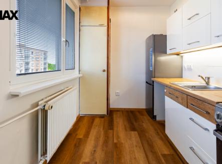 Pronájem bytu, 3+1, 60 m²