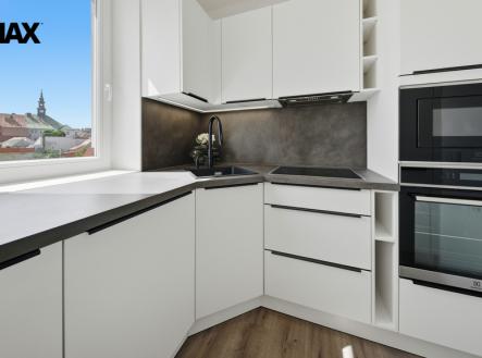 Prodej bytu, 4+kk, 85 m²
