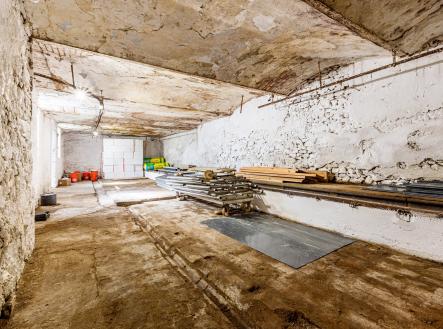 Pronájem komerčního objektu, sklad, 75 m²