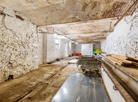 Pronájem komerčního objektu, sklad, 75 m²