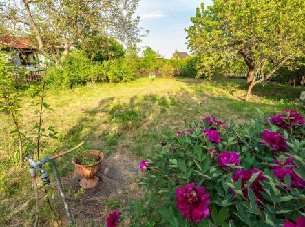 Prodej pozemku pro bydlení, 332 m²