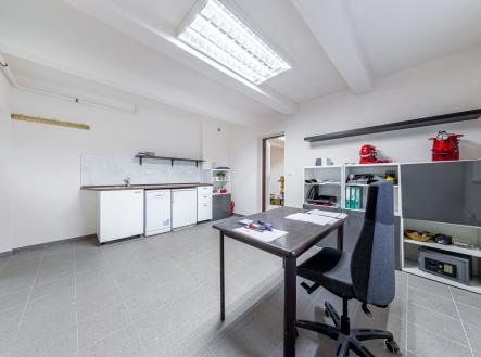 Prodej kanceláře, 48 m²