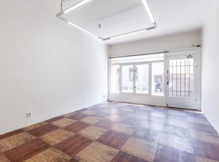 Pronájem obchodní prostor, 43 m²