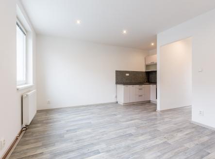 Pronájem bytu, 2+kk, 40 m²